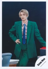 【中古】生写真(ジャニーズ) Snow Man/向井康二/膝上/シングル「Dangerholic」MV＆ジャケ写オフショット/公式生写真