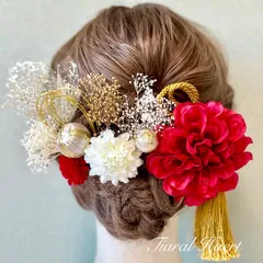 髪飾り 成人式 卒業式 赤ダリア振袖 卒業式 結婚式袴 ハンドメイド 金箔 和玉