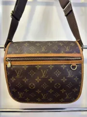 Louis Vuitton ルイヴィトン モノグラム ボスフォール クロスバック M40105