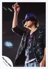 【中古】生写真(ジャニーズ) Hey! Say! JUMP/高木雄也/ライブフォト・上半身・衣装黒紫・右手上げ・帽子・目線左/公式生写真