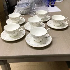 NARUMI　ボーンチャイナ　ティーカップ＆ソーサー　6客セット