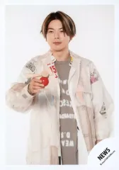 【中古】生写真(STARTO) NEWS/増田貴久/膝上/「NEWS LIVE TOUR 2024 JAPANEWS」グッズオフショット/公式生写真