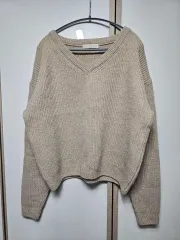 新品)Vネック ゴージ ニット ベージュ