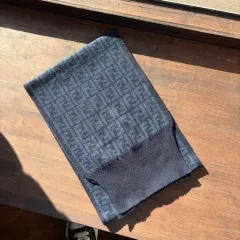 2026年最新】フェンディ ノベルティの人気アイテム - メルカリ