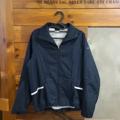 ナイキ ウィメンズ clima fit ウィンドブレーカー M