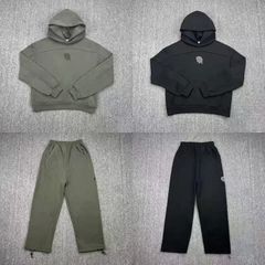 Mertra メルトラ セットアップ フード付き スウェット パーカー スウェットパンツ 上下アップ 刺繍ロゴ