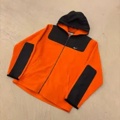 ナイキ バイカラー スウッシュ フリース フード ジップアップ