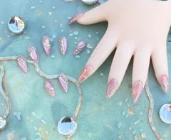 ドール用ネイルチップ　ピンクラメ×マグネット