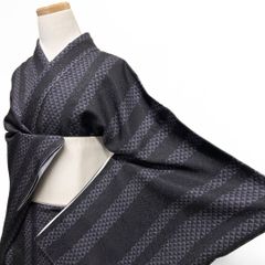 小紋 身丈169 裄69 格子文様 花織調 水玉 チェック 黒地 着物 063b 