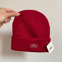 【送料無料】折り返しニット帽 シルバーロゴ付き 日常使い最適