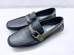 美品　Salvatore Ferragamo　フェラガモ　ガンチーニ　レザー　ドライビングシューズ　ローファー　8 1/2 EEE　黒　カーキ
