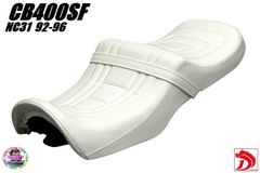 W650 W400 鋲打ち 黒 白 皮 タックロール シート - メルカリ