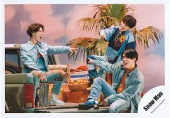 【中古】生写真(ジャニーズ) Snow Man/渡辺翔太・深澤辰哉・宮舘涼太/横型・全身/シングル「オレンジkiss」MV＆ジャケ写オフショット/公式生写真