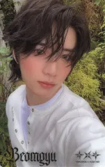 【中古】コレクションカード(男性) TOMORROW X TOGETHER/ボムギュ(BEOMGYU)/CD「Starkissed」UNIVERSAL MUSIC STORE 初回限定メンバーソロジャケット盤 計5形態セット購入特典クリアフォトカード