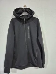 ユニクロ U フーディー ジップアップ M