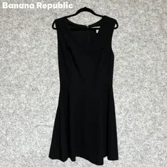 Banana Republic ブラックノースリーブひざ丈ワンピース Mサイズ