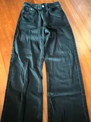 H&M（エイチ・アンド・エム）デニムワイドフィット