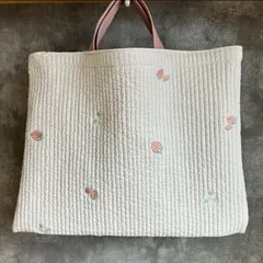 レッスンバック いちご グレー