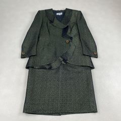 Item thumbnail for item b9a98afe-e0f7-41e0-9ef4-c78657c74204