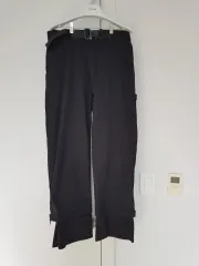 シンダー ブルーアーカイブ・ブルアカ バックル 裾 スナップ レイヤード パンツ ブラック