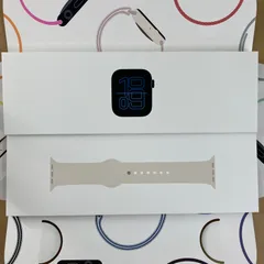 【BD-0275】新品未開封 Apple Watch SE3 (GPSモデル) - 40mmミッドナイトアルミニウムケースとスターライトスポーツバンド - S/M