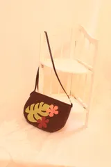 【B26】ハワイアンキルト モンステラのショルダーバック（ポーチ付）