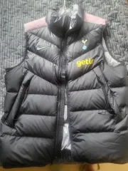 トッテナム　ダウンベスト　Mサイズ 2025年最新】トッテナム ダウンの人気アイテム - メルカリ