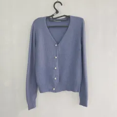 0153 パールボタン Vネックカーディガン フリーサイズ