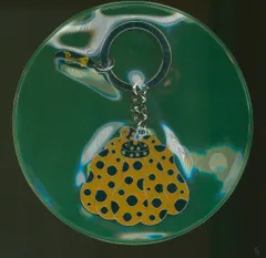 草間彌生 キーリング 南瓜 黄色