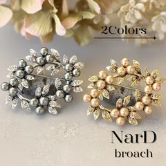 クラシックリースブローチ　パール お花 大人 シンプル 上品 アンティーク調 ヴィンテージ調 かわいい お呼ばれ カジュアル コサージュ ナチュラル 新品未使用 冬 プレゼント ギフト 贈り物 サークル 植物 NerD