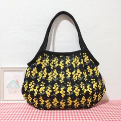 グラニーバッグ（北欧風＊花柄＊ポンポン ミモザ＊ブラック）
