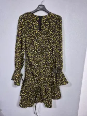 タイダイ染めシャーリングフリルワンピース