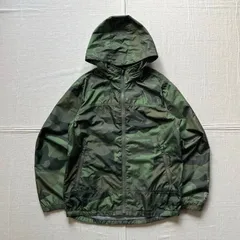 archive　OLD GAP　ギャップ　袖口ワンポイントロゴ　ギミック　迷彩　カモフラージュ　総柄ナイロンジャケット　シャルジャケット　マウンテンパーカー　短丈　裾ゴム　グッドレギュラー　Y2K　テック　C-BOY　gimmick nylon jacket