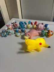 ポケットモンスター フィギュア コレクション & ピカチュウ ムードライト