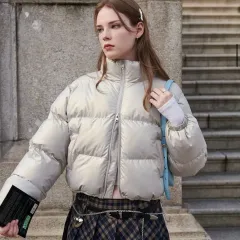 Free ビターセルズ ダウン グロッシー クロップド パファー ダウン 光沢 ダウン (シルバー)