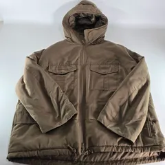 ユニクロ　ホワイトマウンテニアリング　ハイブリッドダウンオーバーサイズパーカー　サイズL