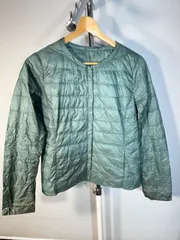 ユニクロ　ウルトラライトダウン　グリーン　Ｍ