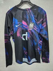 レディース サッカー 韓国国家代表チーム トレーナー