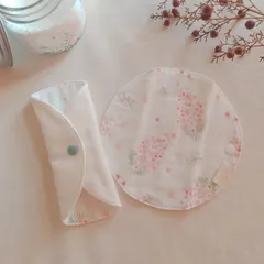 【布ライナー】無添加ネルとWガーゼ 淡いピンクの花柄 15cm 2層仕立て 2枚