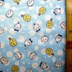 約108×40　8190　キャラクター 生地 布  ちいかわ（ ドット柄 ブルー系 ) ちいかわ生地 ちいかわ 生地 なんか小さくてかわいいやつ ハチワレ うさぎ モモンガ LINEスタンプ 青