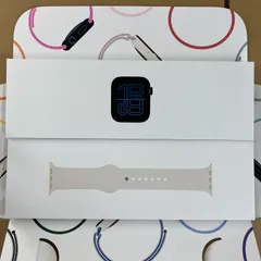 【KZ-0925】新品未開封 Apple Watch SE 3 (GPSモデル) -40mmミッドナイトアルミニウムケースとスターライトスポーツバンド -S/M