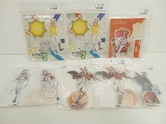 HUGっと!プリキュア アクリルスタンド+オーロラ缶バッジセット グッズ