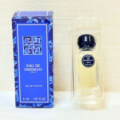 新品✴︎廃盤✴︎希少】ジバンシー キセリュズ ルージュ オーデトワレ