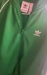 アディダス ジャージ 緑 m