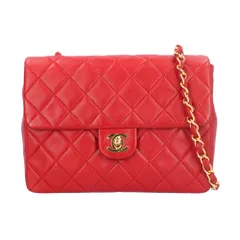 シャネル マトラッセ ショルダーバッグ レザー レッド レディース  CHANEL  中古 シャネル