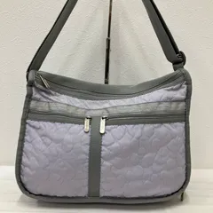 7163　LeSportsac　レスポートサック　 ショルダーバッグ　斜めがけ　紐調節可能　 デラックスエブリデイ　マチ拡張　 パープル　グレー　デボス加工　キルティング　 花柄　ナイロン　軽量　レディース