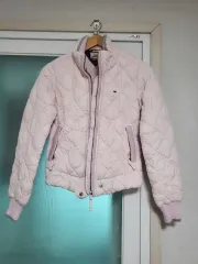 Tommy Hilfiger トミーヒルフィガーキルティングアウター