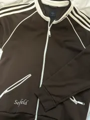 アディダス シフェルト スポーツブラ ブラウン ジャージ