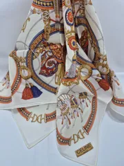 【used品】美品！CELINE レディースハンカチ 約56㎝ 大判サイズ ミニスカーフ おひざ掛け