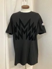 MONCLER  モンクレール  SS TSHIRT ロゴワッペン 半袖Tシャツ H20918C00001 8390T ブラック